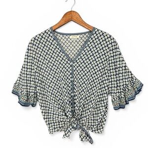 Max Studio V‑Neck Tie‑Front Blouse Ruffled Flutter Sleeves Size Medium